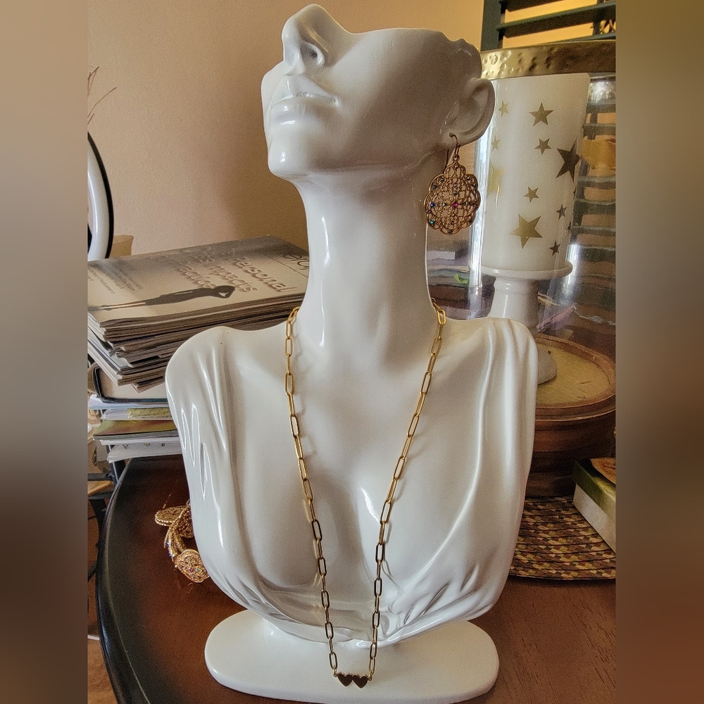 Elegant Goldtone Chain Necklace